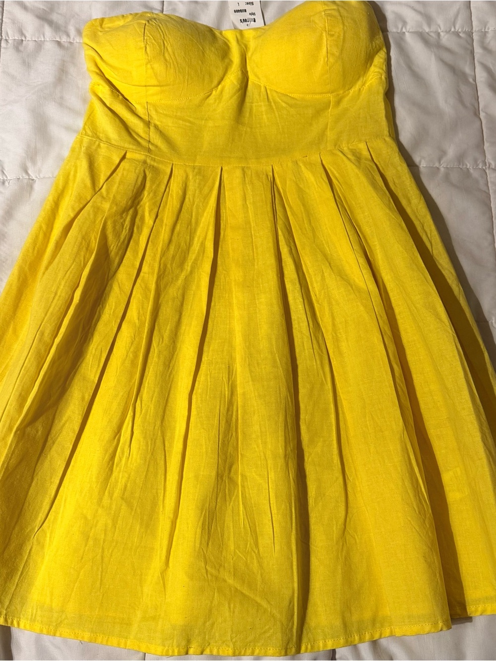 NWT Strapless Yellow Pleated Sundress Size L